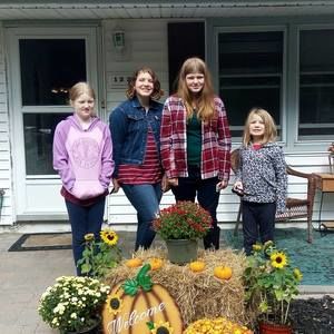 Meet your Posher, Angela